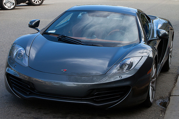 McLaren MP4-12C