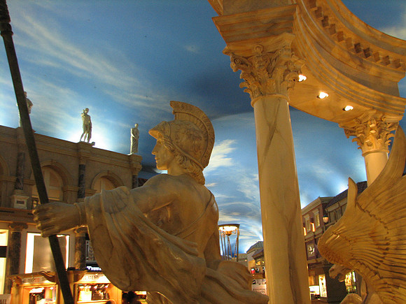 Forum Statues