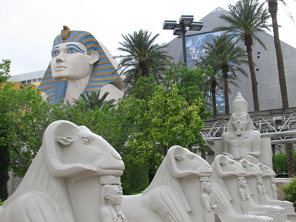 Luxor Hotel & Casino